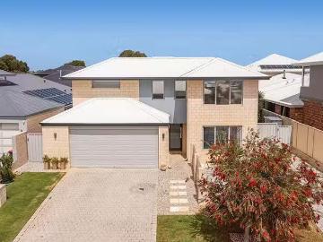 Cozy 13 Wamberal Way, Burns Beach, WA 6028