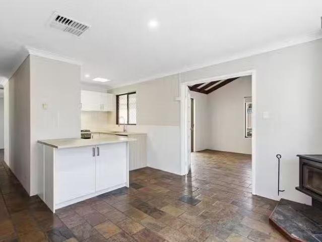New 13 Farnham Place, Gosnells, WA 6110