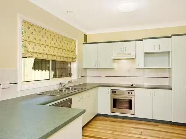 For Rent! 1/3 Jasmine Road, Normanhurst, NSW 2076