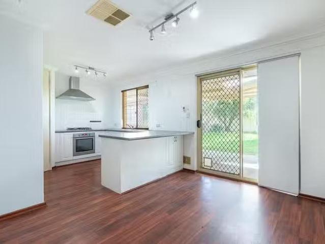 New 13 Madison Place, Cooloongup, WA 6168