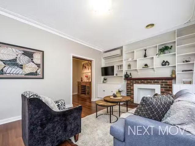Cozy 13 Moorhouse Street, Willagee, WA 6156