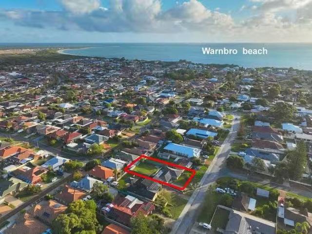 For Rent! 13 Powis Way, Warnbro, WA 6169