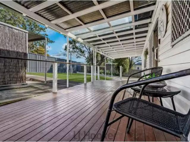 For Rent! 13 South Parade, Blackalls Park House for rent List.