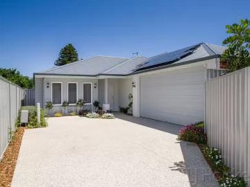 Charming 13A Holmesdale Road, Woodbridge, WA 6056
