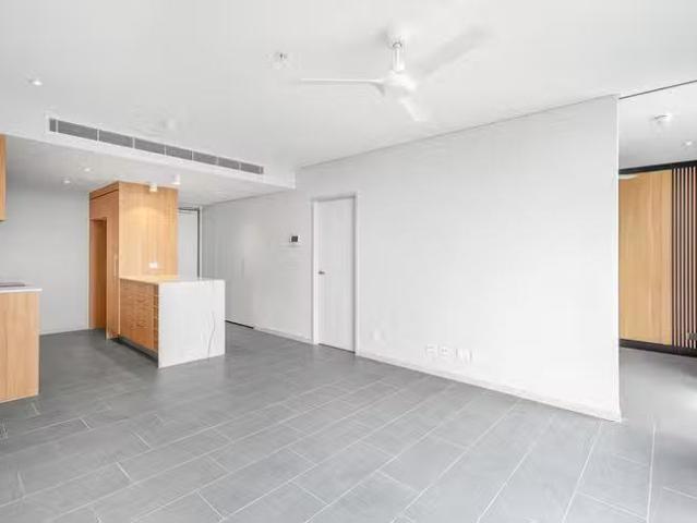 Unique 1002/163 Abbott Street, Cairns City, QLD 4870