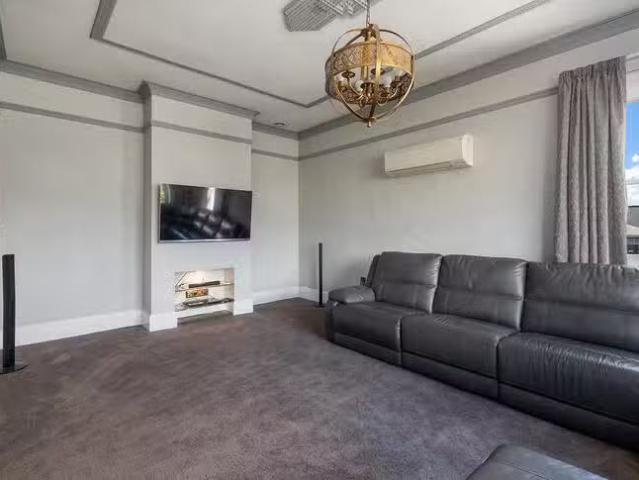 Just in! 100 Gormanston Road, Moonah, TAS 7009
