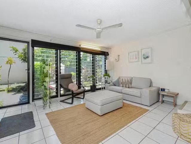Cheap 10/108 Mitchell Street, North Ward, QLD 4810
