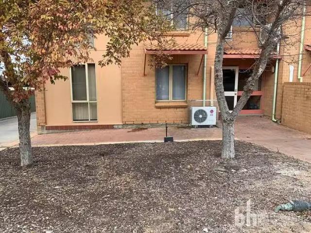 Just in! 10/11 Coneybeer Street, Berri, SA 5343