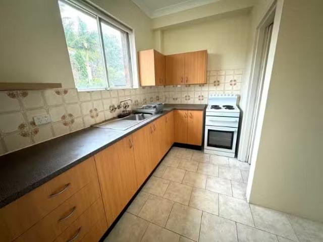 Cheap 10/13 15 Eden Street, ARNCLIFFE Apartment for rent List.