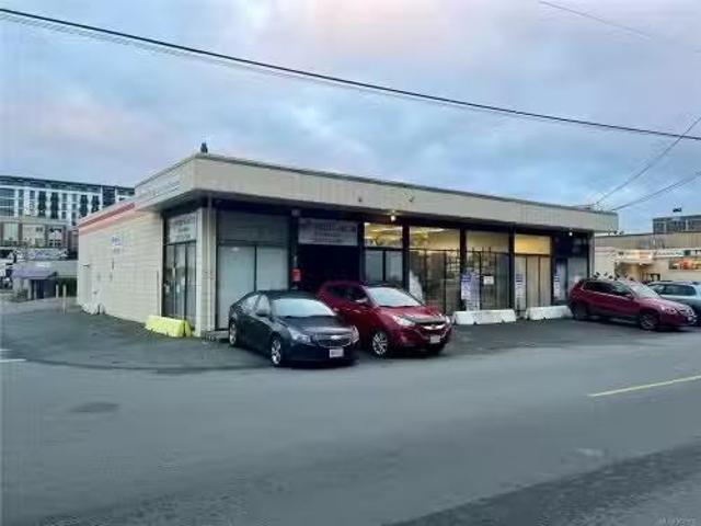 For Rent! 101 85 Cliff St, Nanaimo, BC, V9R 5E6 commercial f.