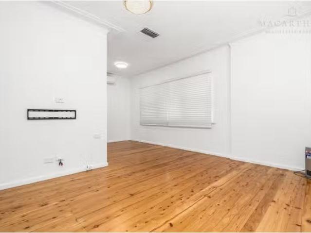 For Rent! 101 Grove Street, Kooringal House for rent Listed b.