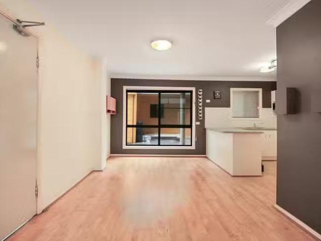 Unique 10/290 294 Crown Street, Wollongong, NSW 2500