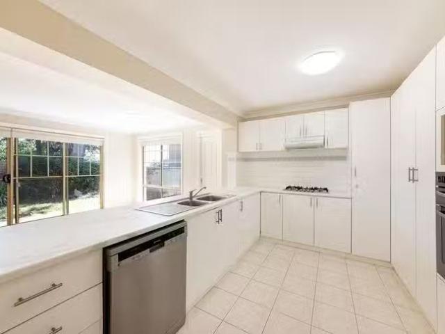 Nice 10/23 Glenvale Close, West Pennant Hills, NSW 2125