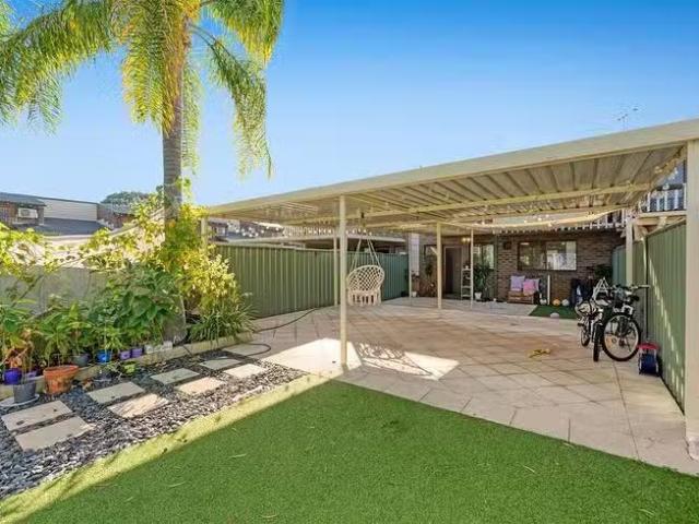 For Rent! 10/37 Engler Street, Booragoon, WA 6154