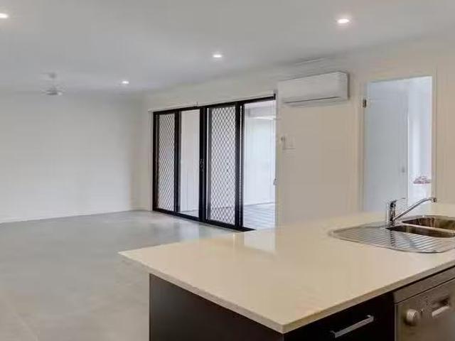 Charming 105 Norfolk Street, Fern Bay, NSW 2295