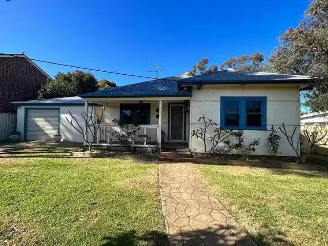 For Rent! 106 Cox Avenue, Penrith, NSW 2750