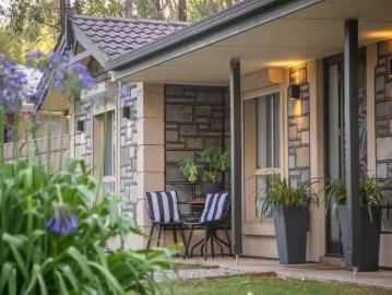 Unique 107 Piccadilly Road, CRAFERS, SA 5152 House for Rent