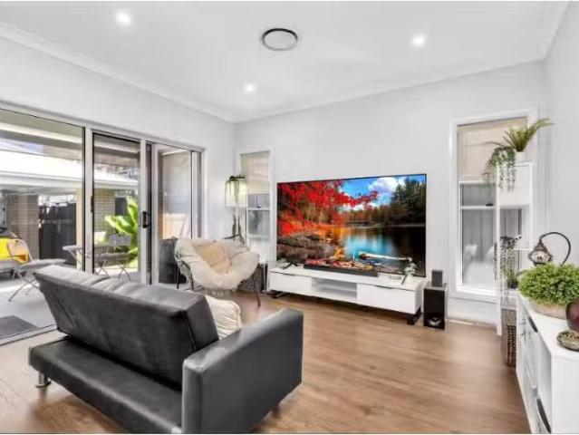 Rental! 108 The Water Lane, Box Hill House for rent Listed by.