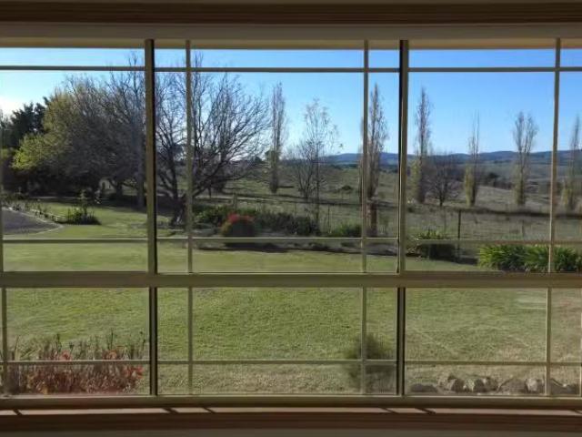 Deal! 1093 Mitchell Highway, ORANGE House for rent Listed by.