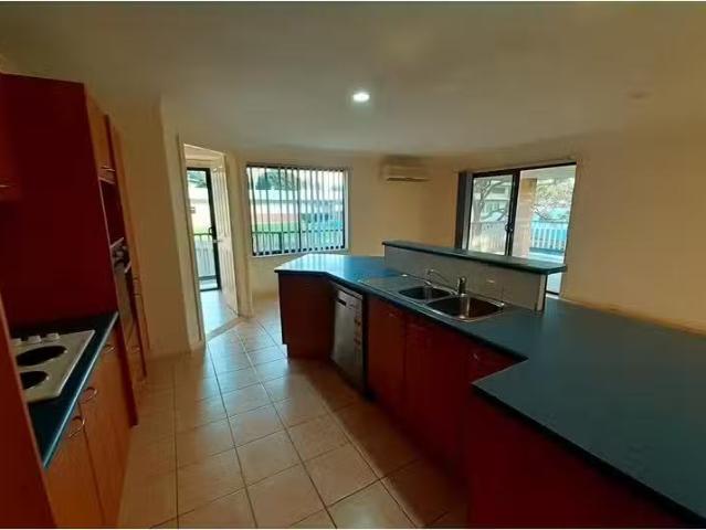 Cozy 109 Bangalay Drive, Port Macquarie House for rent Listed.