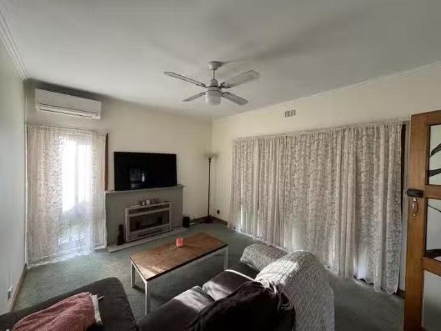 Cozy 109 Gordon Street, Traralgon, VIC 3844
