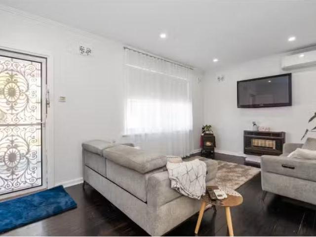 Cheap 10 Diosma Cres, Lockleys House for rent Listed by Sarah.