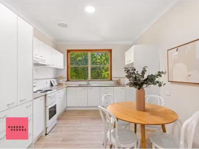 Rental! 10 Green Street, Telarah House for rent Listed by Jas.