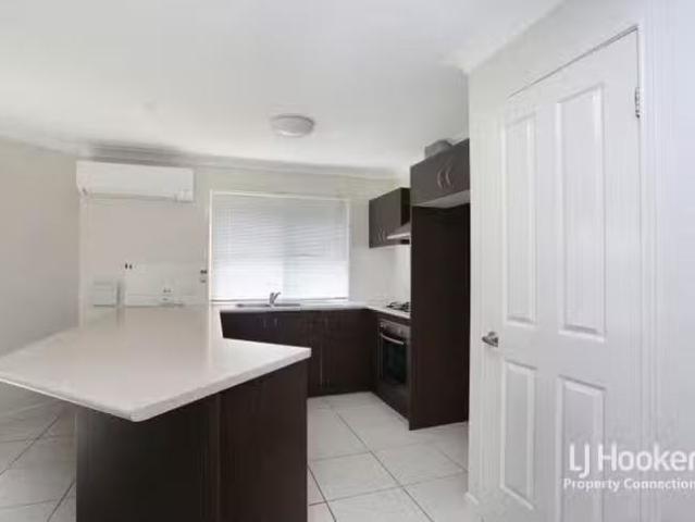 For Rent! 10 Outlook Court, Kallangur, QLD 4503