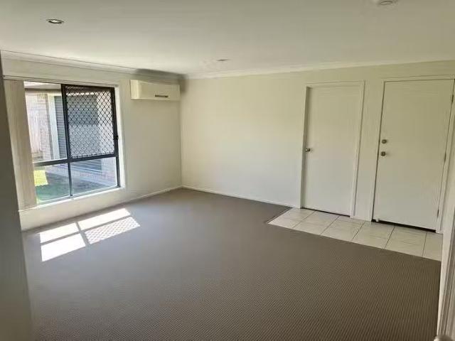 Rental! 10 Sally Drive, Marsden, QLD 4132