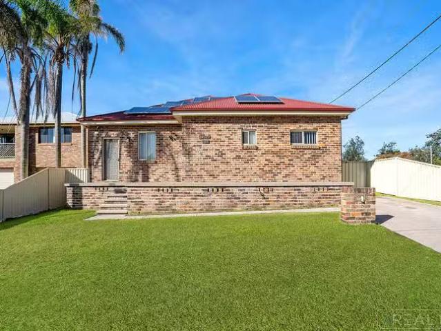 For Rent! 1/107 Caves Beach Road, Caves Beach, NSW 2281