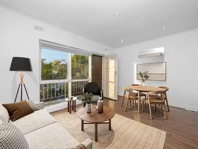 Rental! 11/143 Booran Road, Caulfield South, VIC 3162