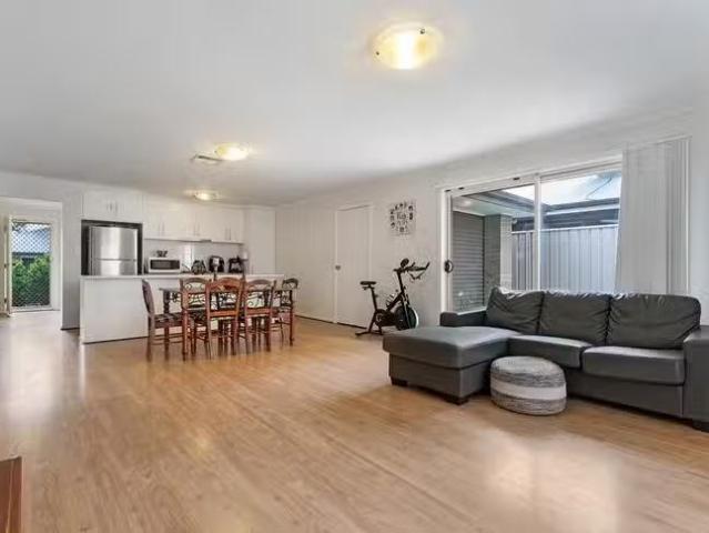 Nice 11/19 Radnor Street, Morphett Vale, SA 5162