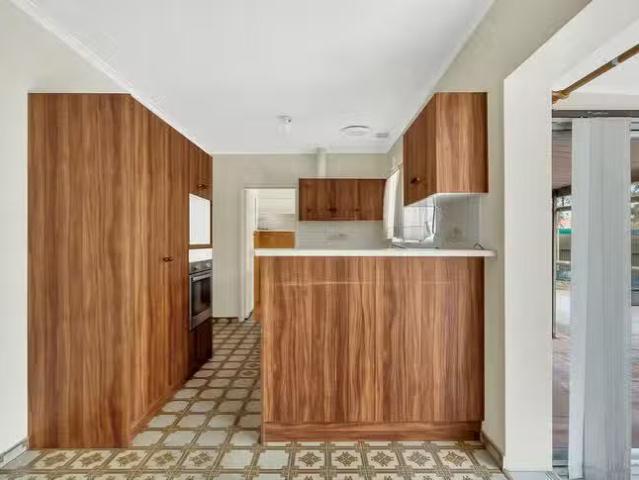 For Rent! 111 Mcintyre Road, Para Hills West, SA 5096