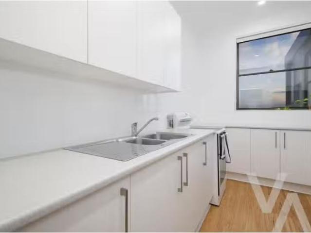 Cozy 11/2 Ocean Street, Merewether Apartment for rent Listed.