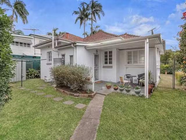 Cheap 112 Nelson Street, Kalinga, QLD 4030