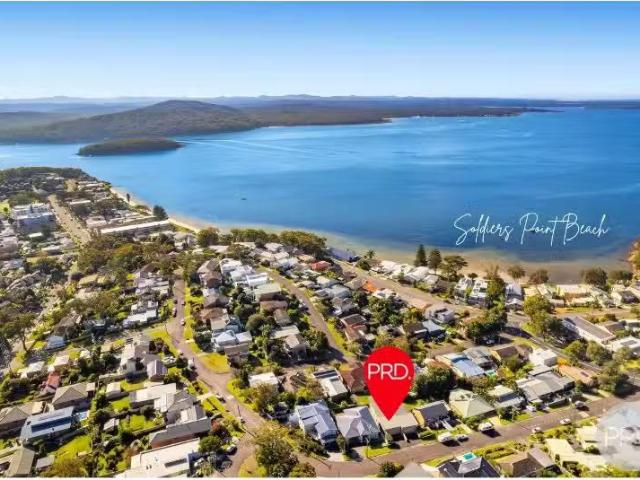 Deal! 1/14 Vista Avenue, SOLDIERS POINT Townhouse for rent Li.