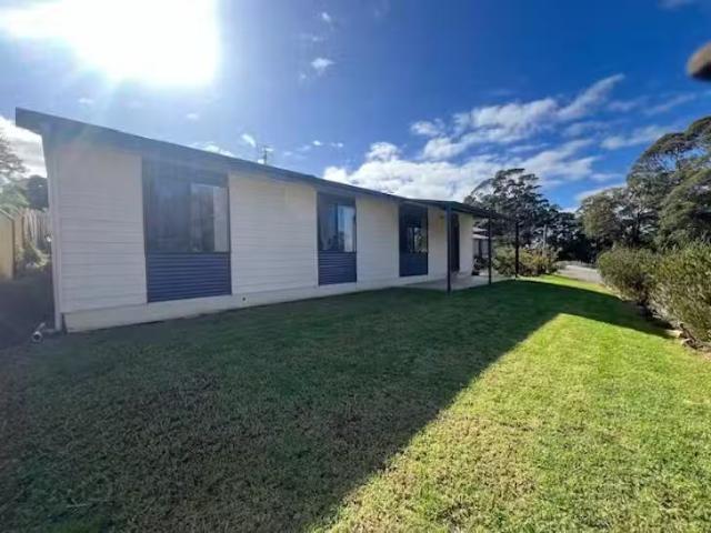 Unique 1/15 Scotsdale Road, Denmark, WA 6333
