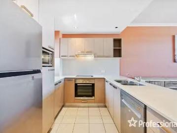 Unique 11/5 Wallsend Road, Midland, WA 6056