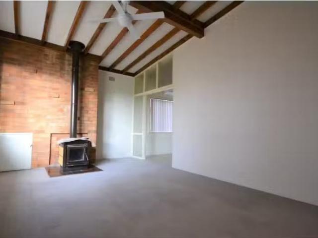 Unique 117 Denison Street, MUDGEE House for rent Listed by Ch.