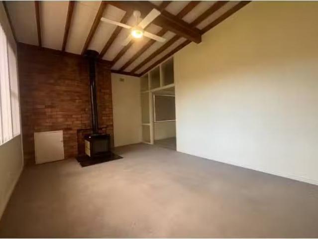 Rental! 117 Denison Street, Mudgee House for rent Listed by J.