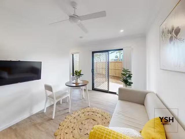 Deal! 1/1 Blackwood Road, Deagon, QLD 4017