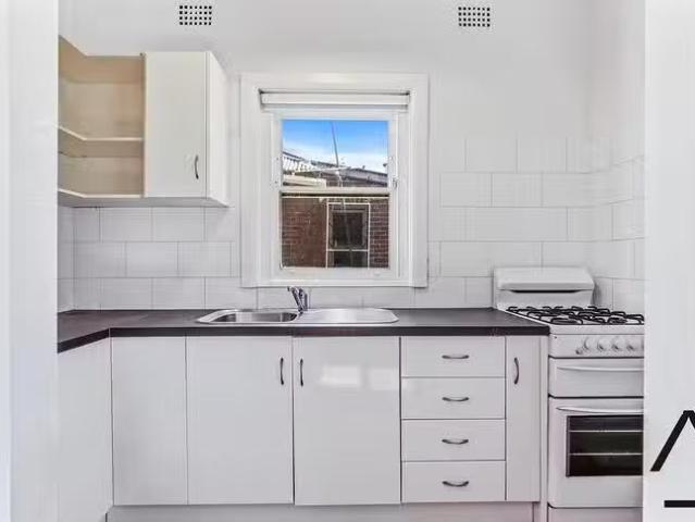 Rental! 1/1 Loftus Crescent, Homebush, NSW 2140