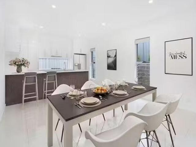 For Rent! 11 National Avenue, Shell Cove, NSW 2529
