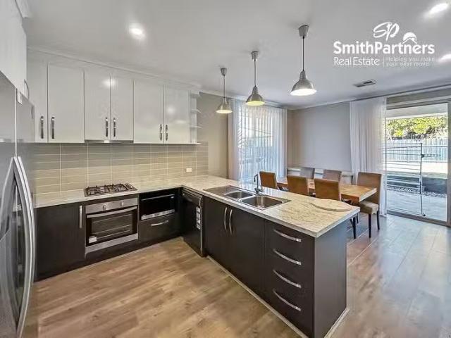 For Rent! 11 South Park Way, Mclaren Vale, SA 5171