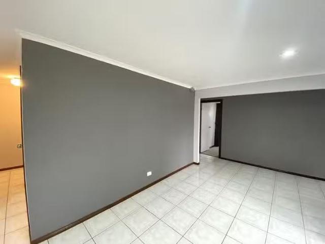 For Rent! 11 Stewart Parade, Ashmore, QLD 4214