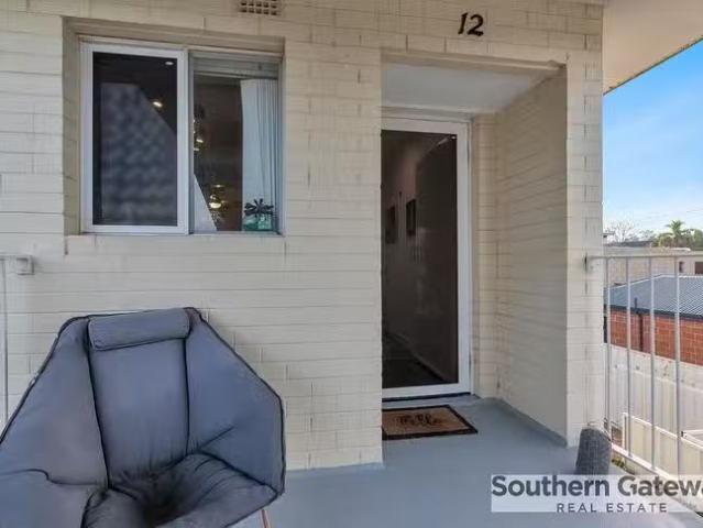 Cozy 12/16 Jecks Place, Orelia, WA 6167