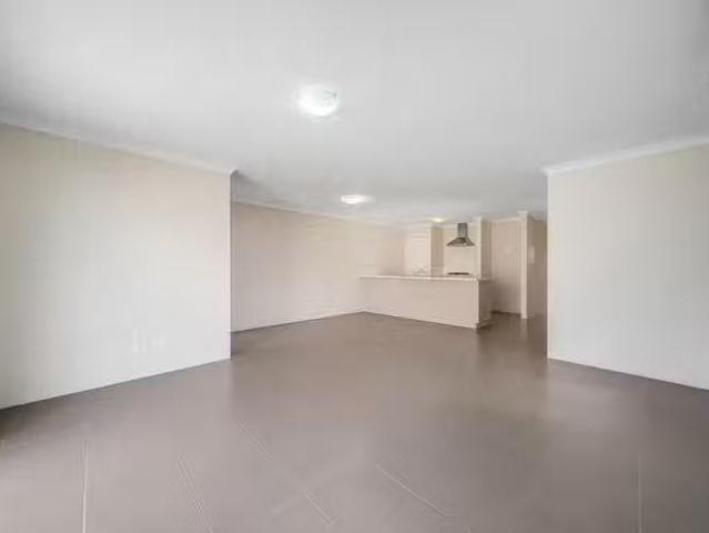 Rental! 121 Cranleigh Street, Dayton, WA 6055