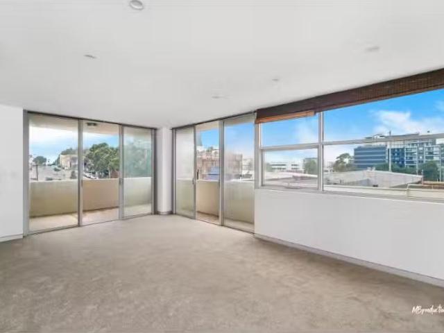 Charming 12/22 Gladstone Avenue, Wollongong Apartment for rent.