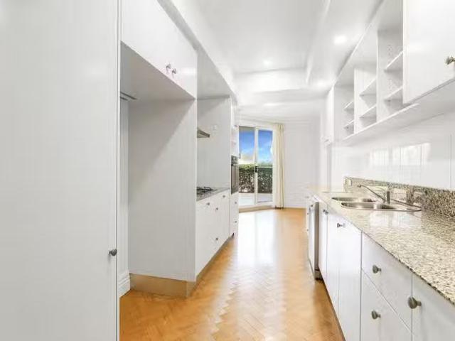 Just in! 12/32 Phillips Street, Cabarita, NSW 2137