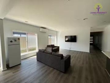 Cozy 126 Edith Street, Tarneit, VIC 3029